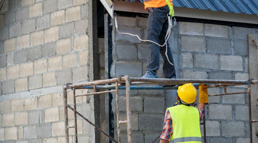Expert Emergency Roof Repairs services in Dayville, CT